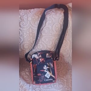 Columbia ZigZag Side Bag